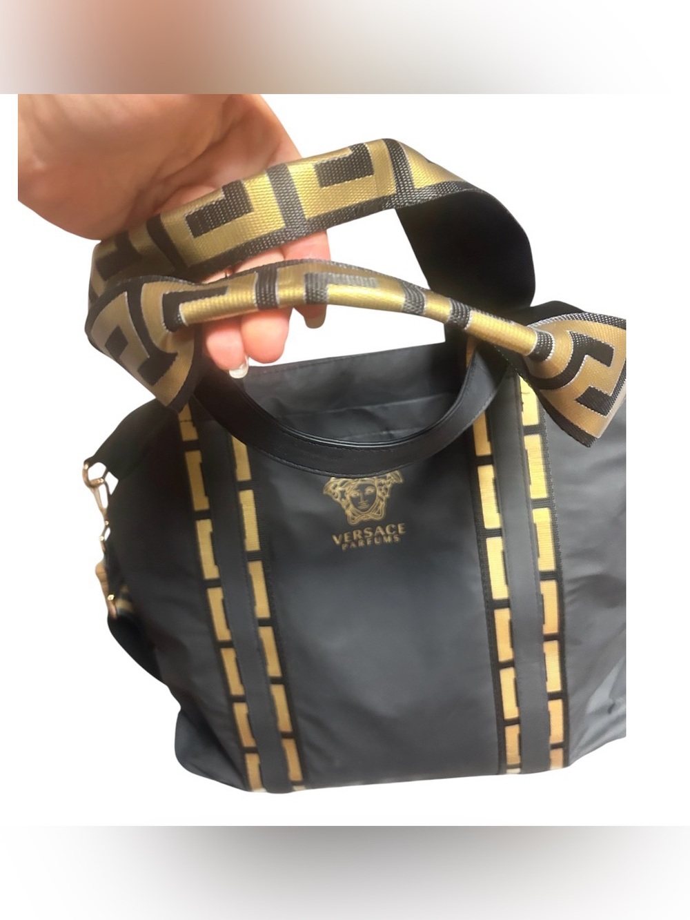 Versace tote with extra pouch - Picture 3 of 10